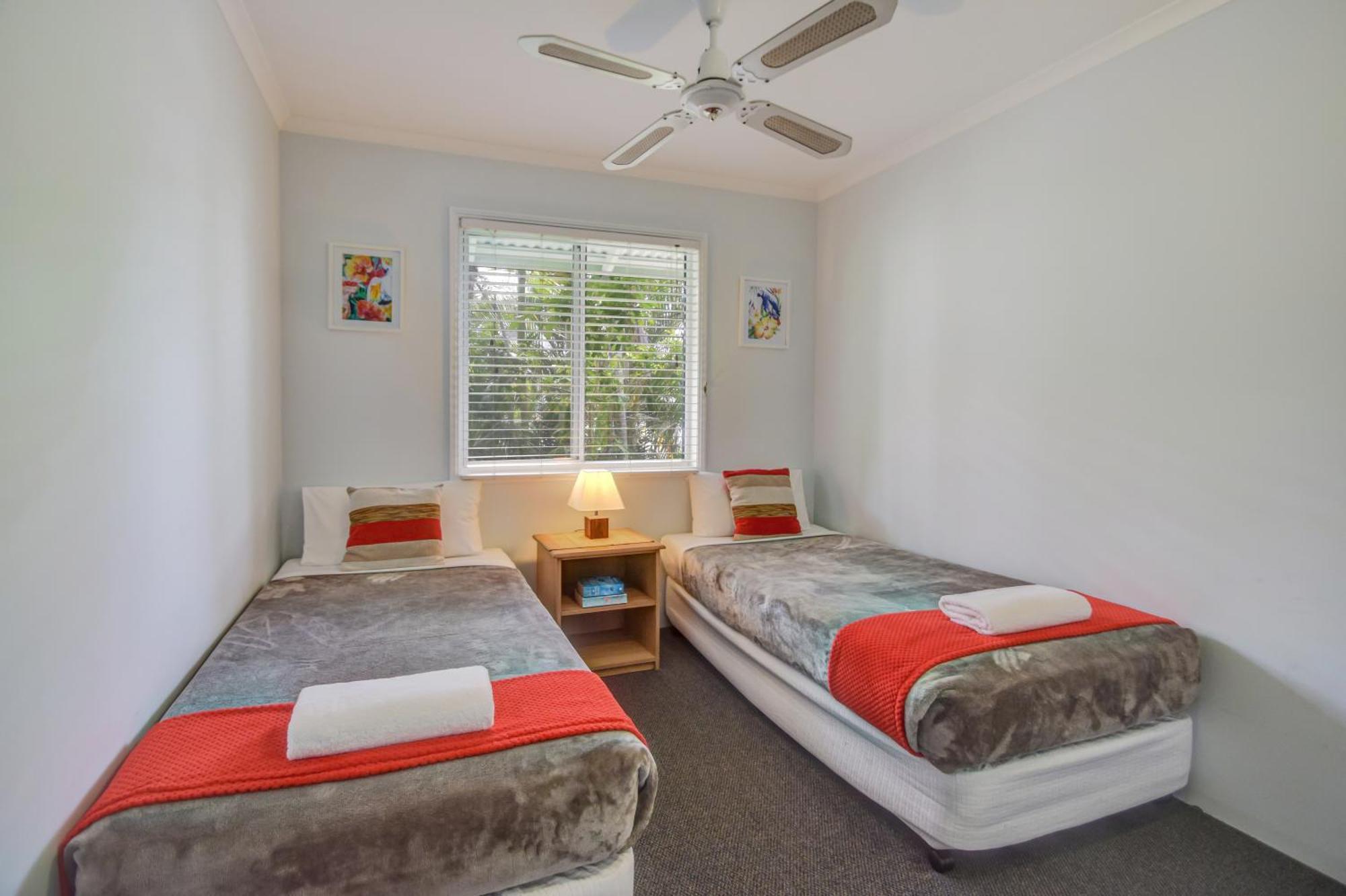 נוסוויל Coco Bay Resort מראה חיצוני תמונה